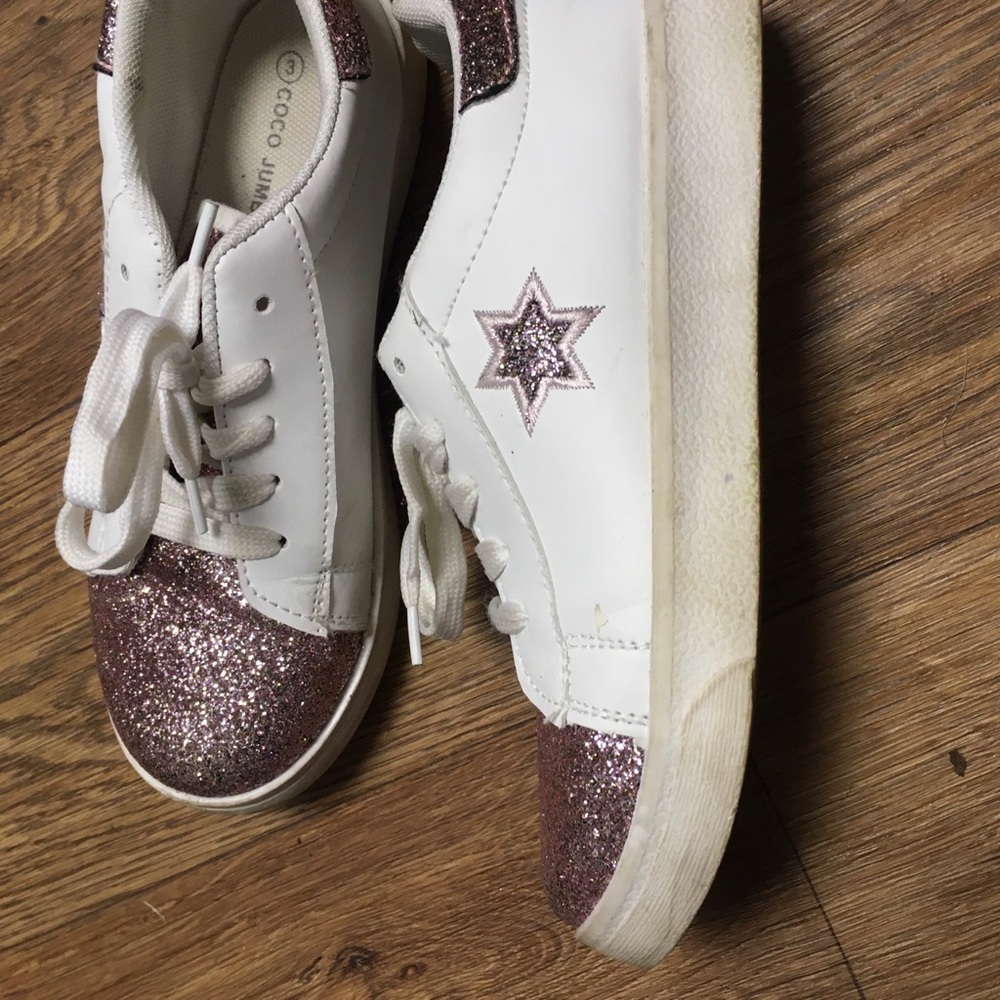 Coco jumbo girls size 3 pink sparkle sneaker